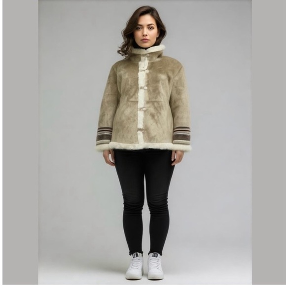 Coldwater Creek Jackets & Blazers - Coldwater Creek Faux Suede and Sherpa Winter Jacket
